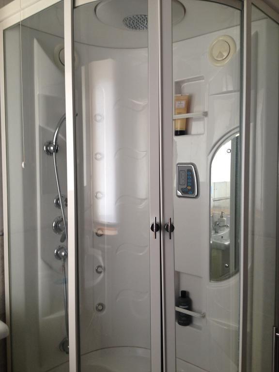 Via Roma Suite Ortona Habitación foto